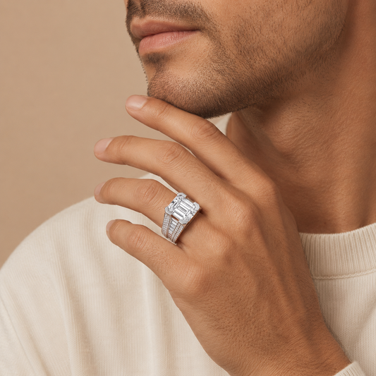Round LG Diamond Ring