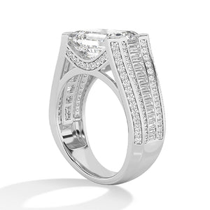 Round Lab-Grown Diamond Ring 18K Gold - White Gold Side