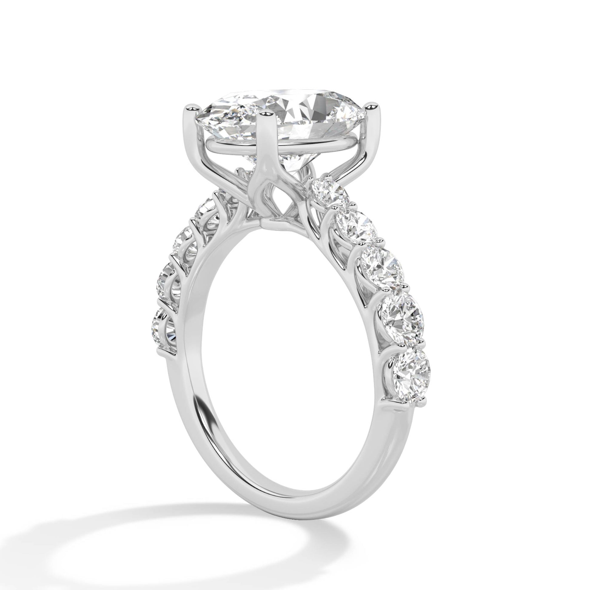 Oval LG Diamond Ring