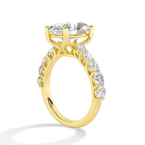 Oval LG Diamond Ring