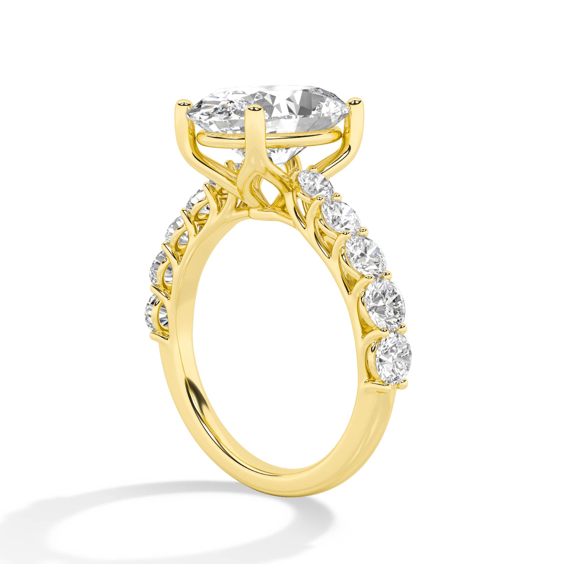 Oval LG Diamond Ring