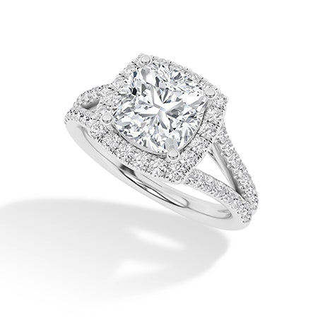 Cushion LG Diamond Ring in Yellow Gold - BH Diamond Center Antwerp