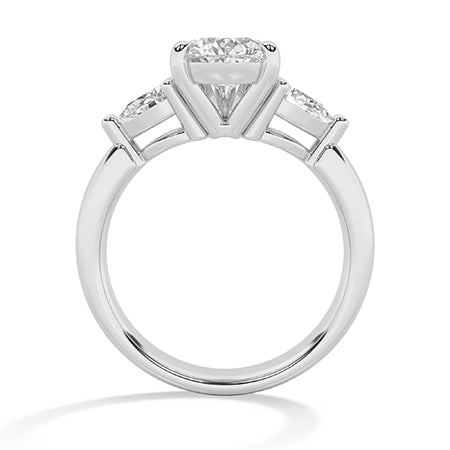Pear LG Diamond Ring in Yellow Gold - BH Diamond Center Antwerp