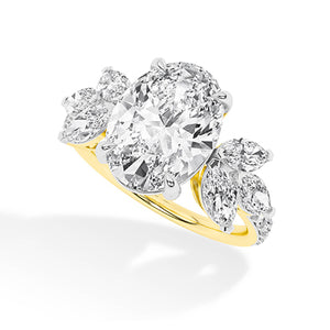 Oval Lab-Grown Diamond Ring 18K Gold - Yellow Gold 3D