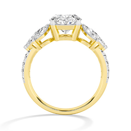 Oval Lab-Grown Diamond Ring 18K Gold - Yellow Gold Front
