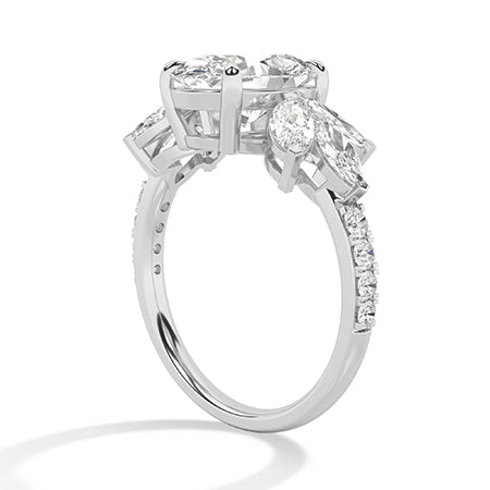 Oval Lab-Grown Diamond Ring 18K Gold - White Gold Side