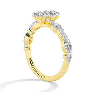 Oval Lab-Grown Diamond Ring 18K Gold - Yellow Gold Side