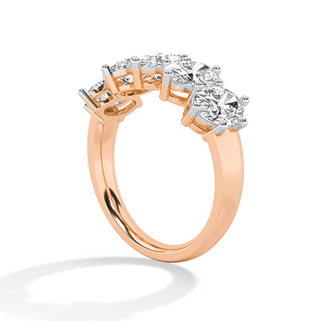 Oval LG Diamond Ring in White Gold - BH Diamond Center Antwerp