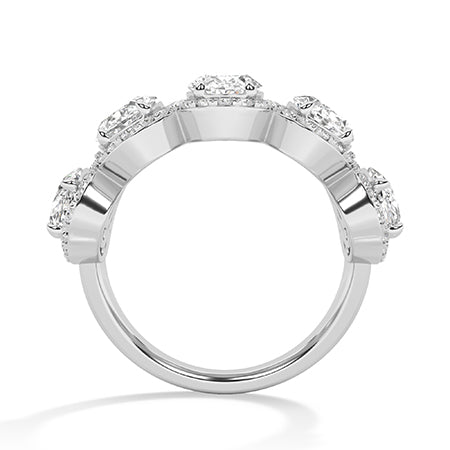 Oval LG Diamond Ring in White Gold - BH Diamond Center Antwerp