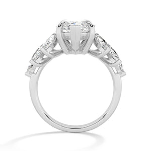 Marquise LG Diamond Ring in White Gold - BH Diamond Center Antwerp