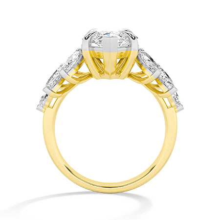 Marquise LG Diamond Ring in White Gold - BH Diamond Center Antwerp