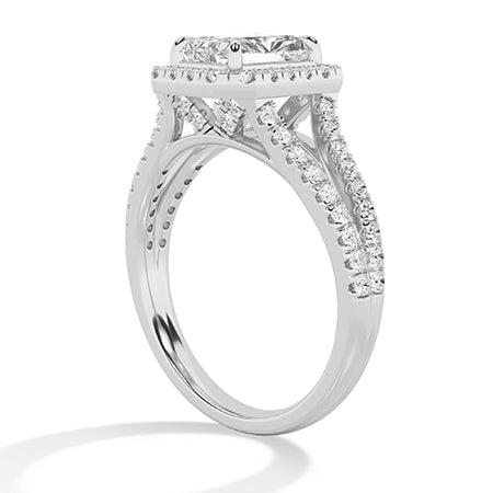 Radiant LG Diamond Ring in Yellow Gold - BH Diamond Center Antwerp