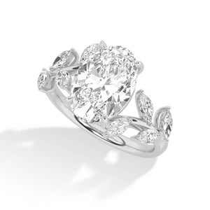 LR68702 lab-grown diamond ring