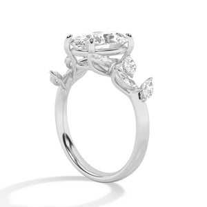 LR68702 lab-grown diamond ring