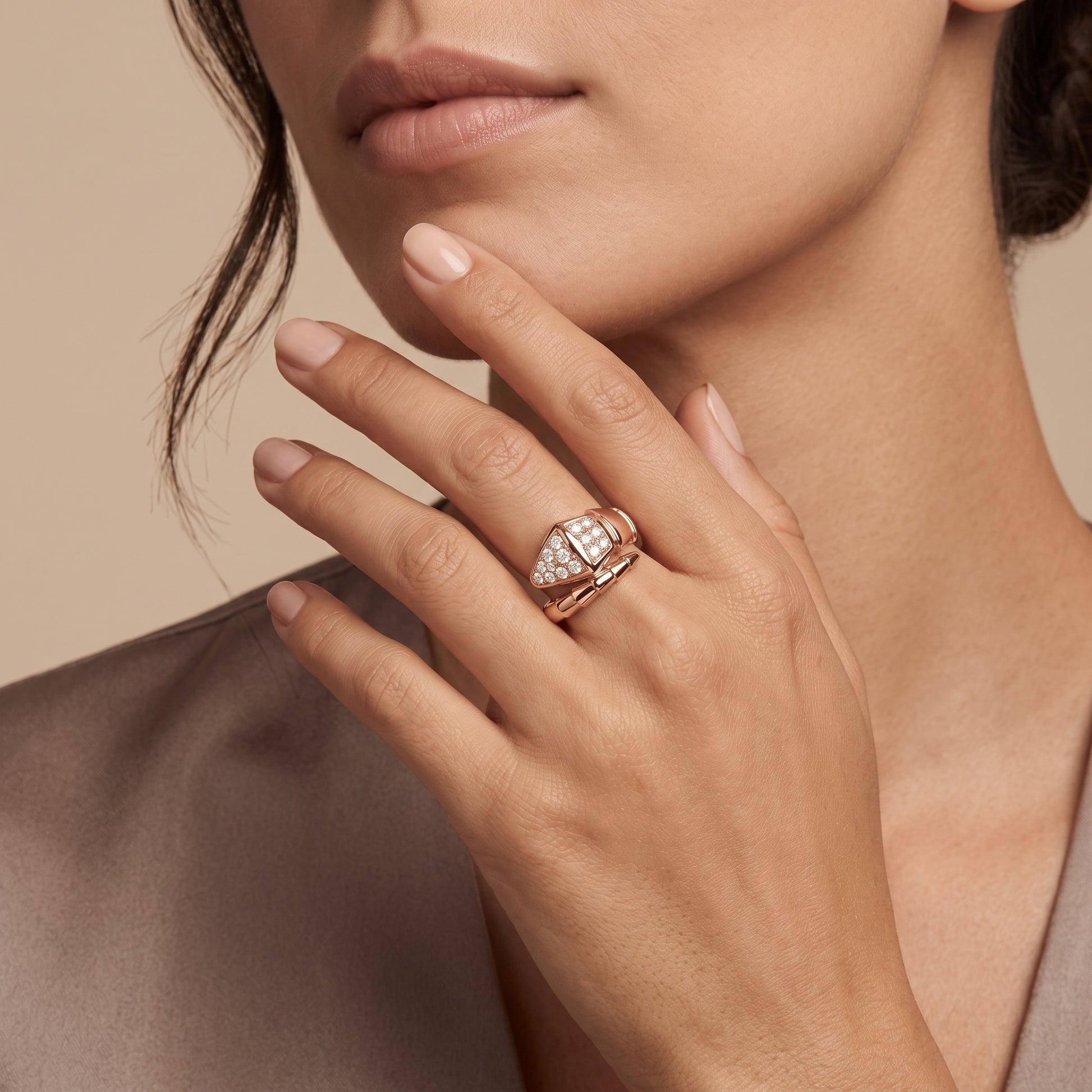 Round LG Diamond Ring
