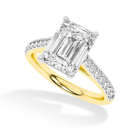 Emerald LG Diamond Ring in Yellow Gold - BH Diamond Center Antwerp