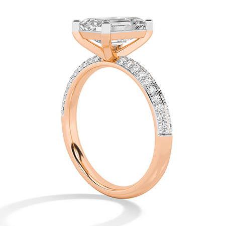 Emerald LG Diamond Ring in Yellow Gold - BH Diamond Center Antwerp