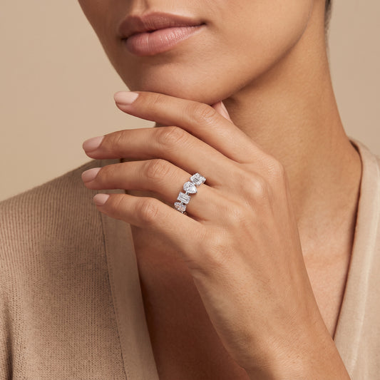 Emerald LG Diamond Ring