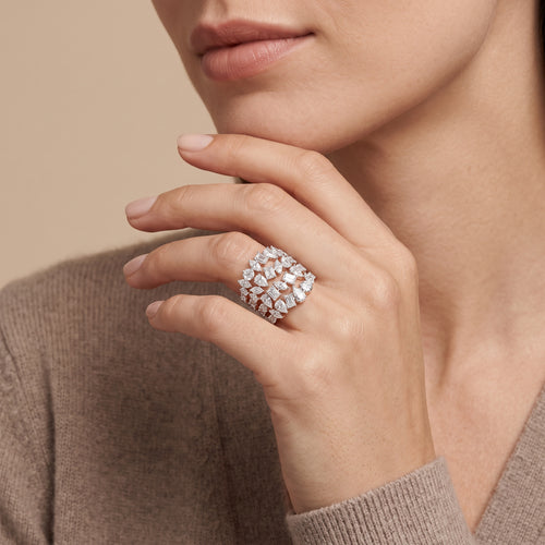Pear LG Diamond Ring