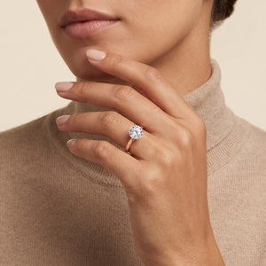 Round LG Diamond Ring
