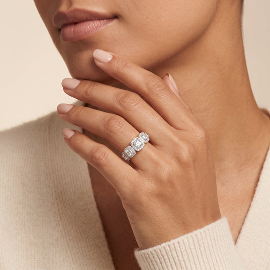 Oval LG Diamond Ring