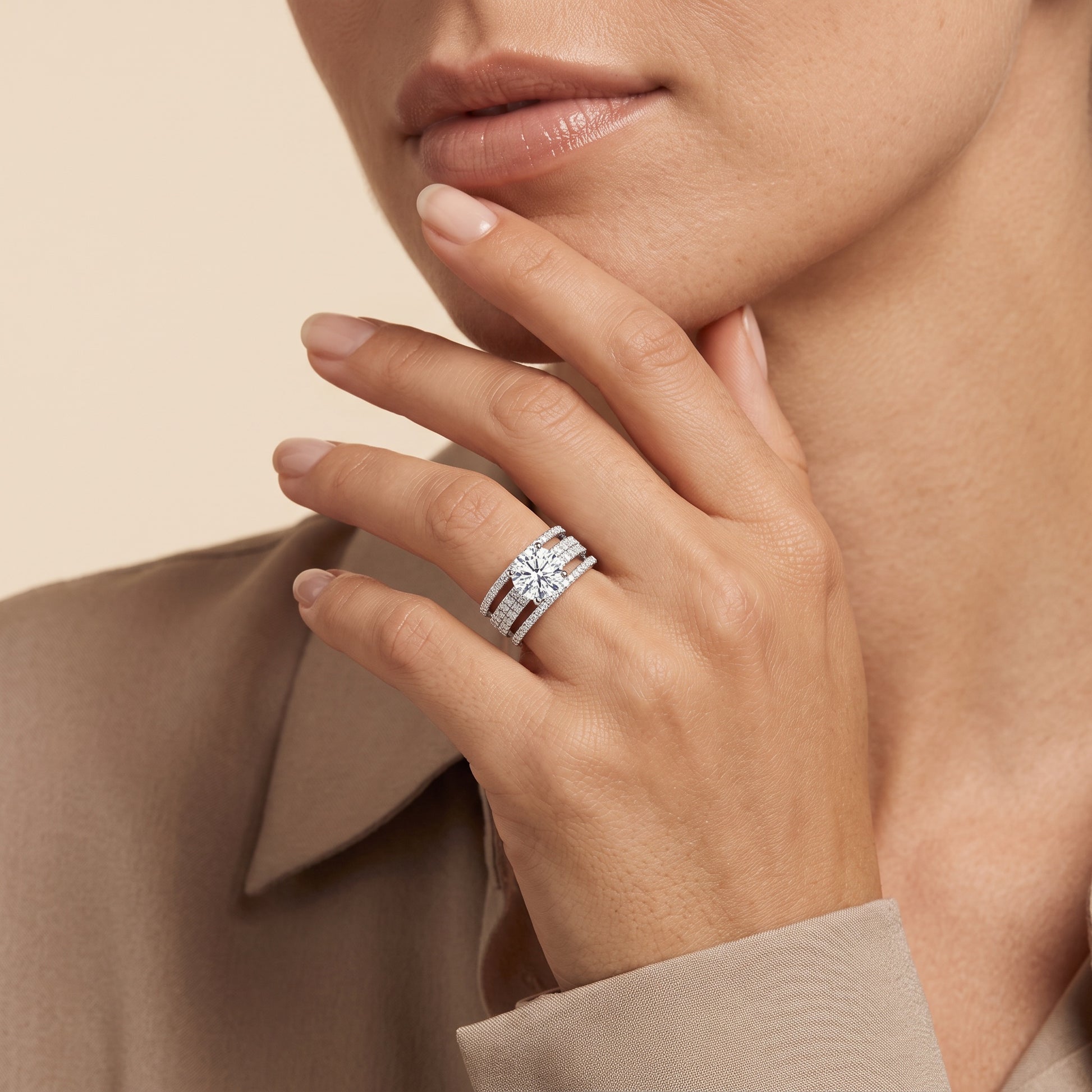 Round LG Diamond Ring